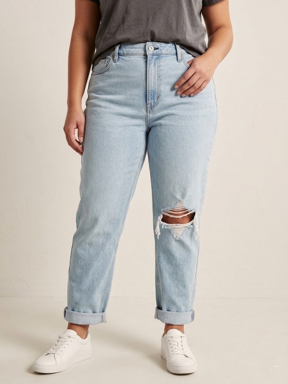 Abercombie Curve Love 90s Straight Ultra High Rise Ripped Jeans 37 24R 37W
